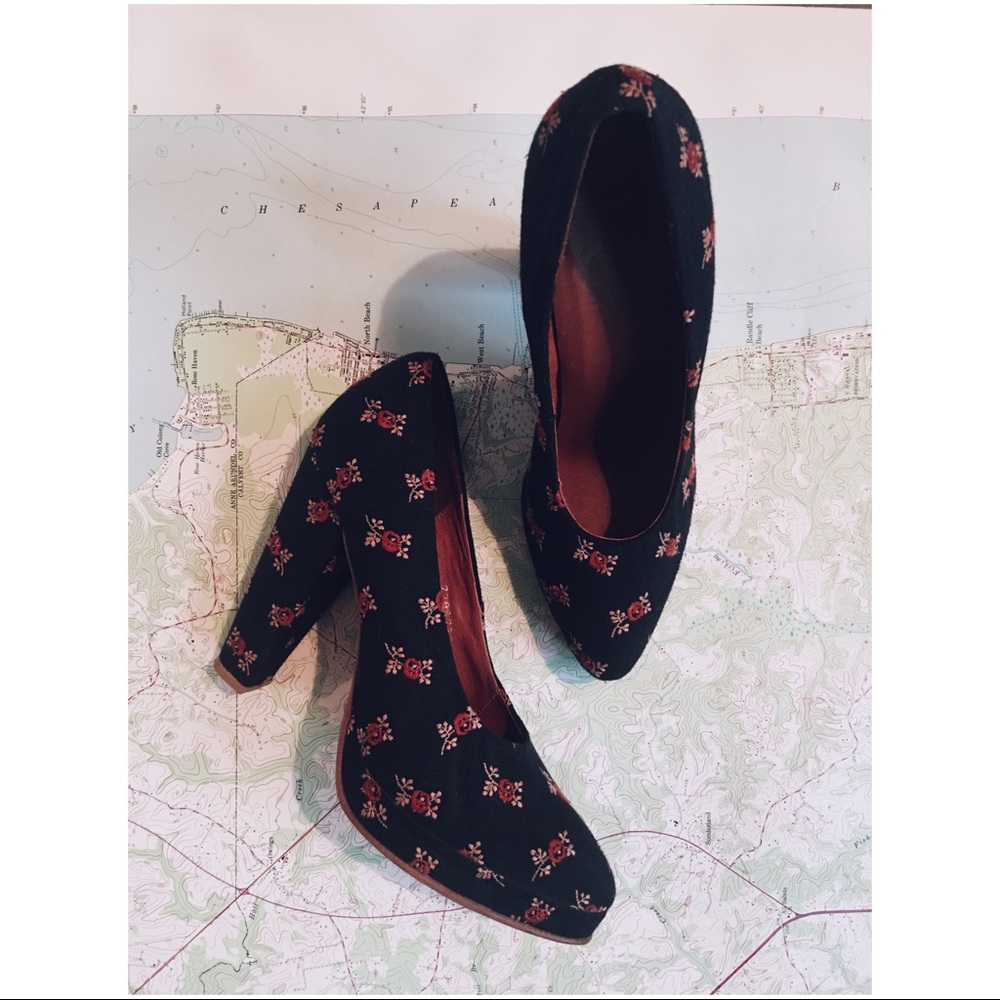 Rachel Comey Floral Fabric Pumps
